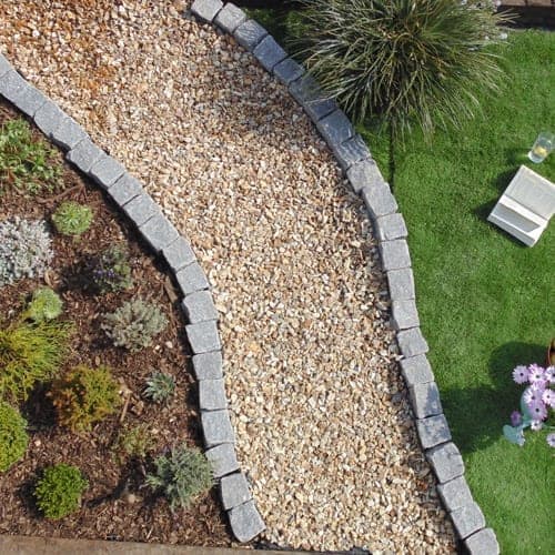 Golden Flint Gravel 20mm in Bulk & Small Bags | Garden Hub