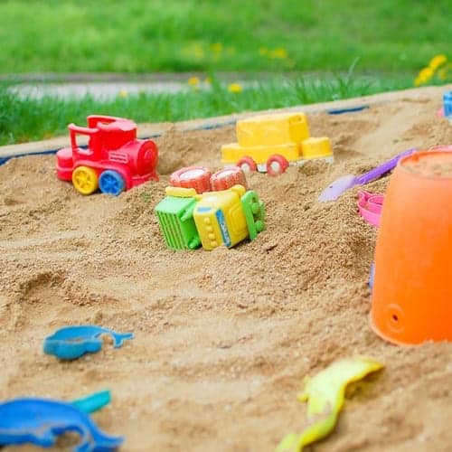 sand play pit