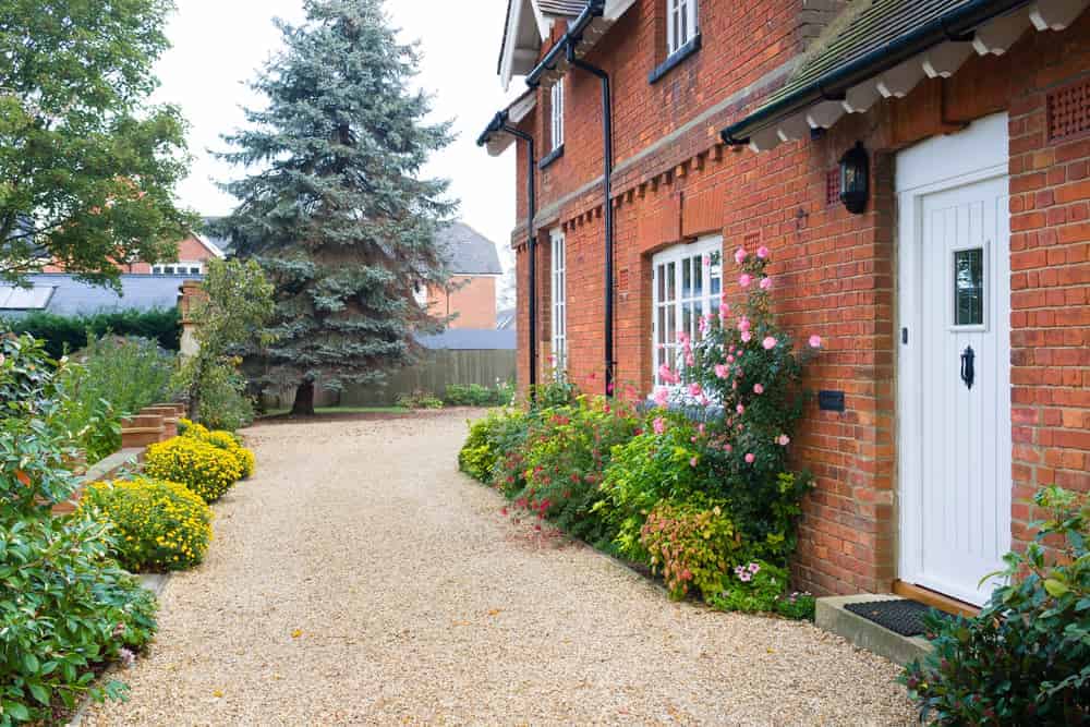 How To Lay A Gravel Driveway A Step By Step Guide
