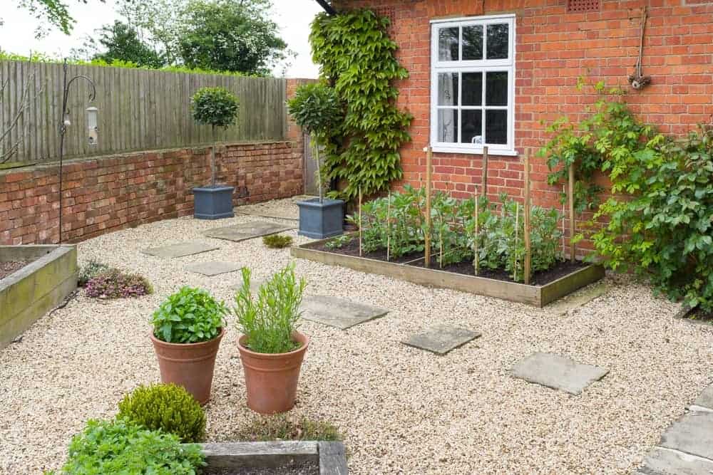gravel patio 3
